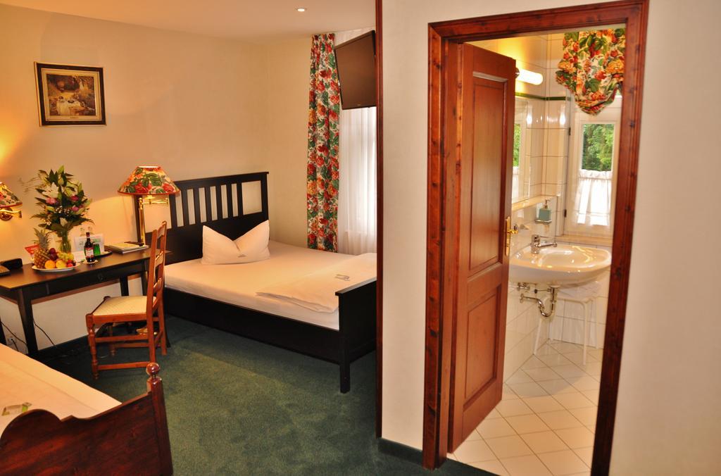 Flair-Hotel Waldfrieden Oberweißbach 외부 사진