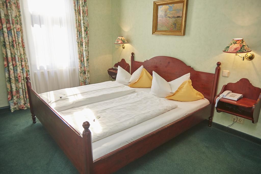 Flair-Hotel Waldfrieden Oberweißbach 외부 사진